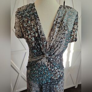 Connected - V-Neck Midi Dress with Twist-Front in a Blue, Brown Paisley Print